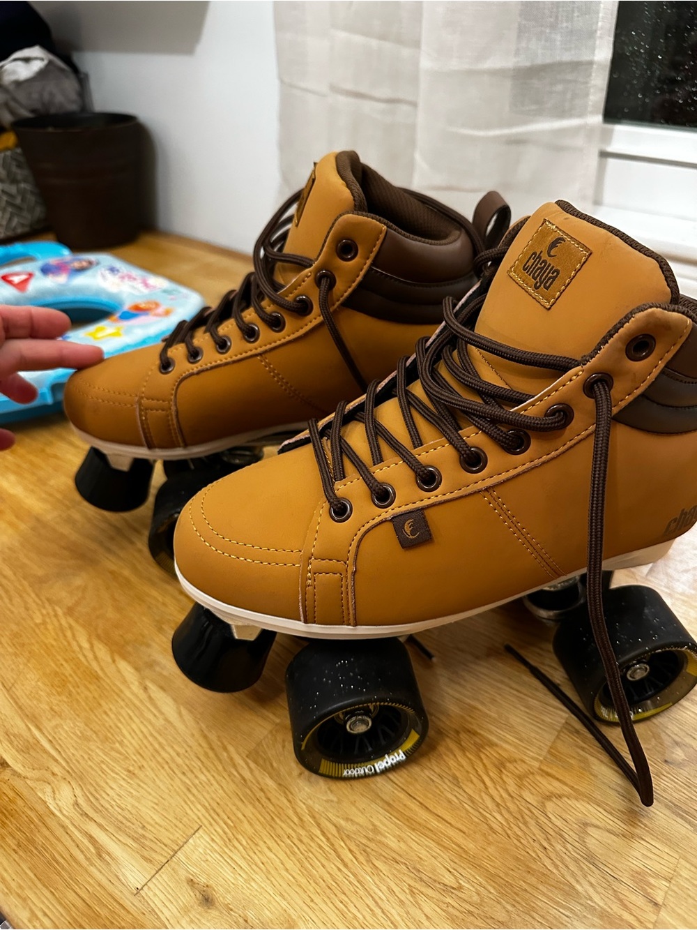 Women's Tan Retro Roller Skates - Casual High-Top Style size 7